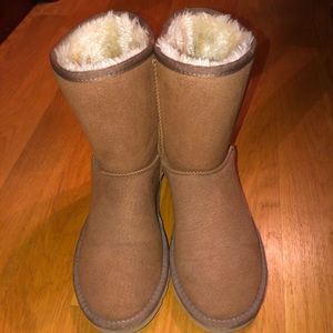 Tan Ugg Boots